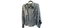 Chemise en soie bleu marine 