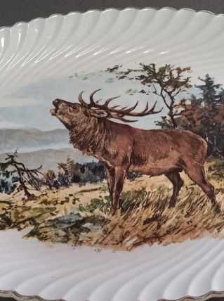 Plat ovale vintage représentant cerf