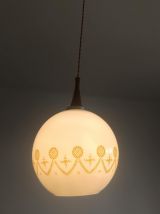 Suspension vintage opaline 1970 