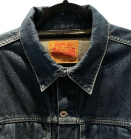 Veste en jean bleu marine 
