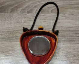 Poudrier ancien Art Déco en bakélite – vers 1920/30 – motif 