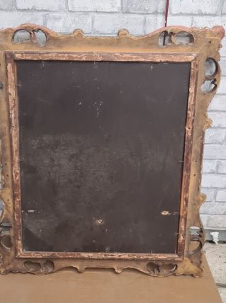 Miroir en bois sculpté doré style Louis XV   h74x64 jolie mi