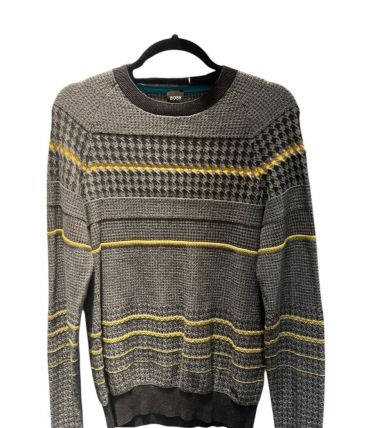Pull gris boss 