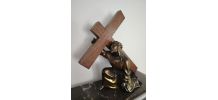 Statuette  vintage en régule jésus christ