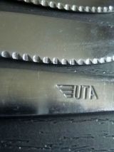 Lot de 12 couteaux UTA inox , vintage
