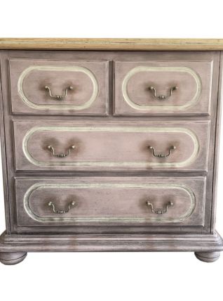 Commode