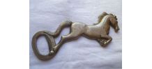 decapsuleur  cheval  metal argenté , vintage