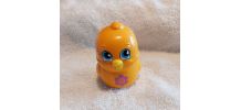 Figurine miniature grand format Poussin en plastique