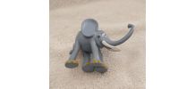 miniature figurine animaux éléphant gris plastique