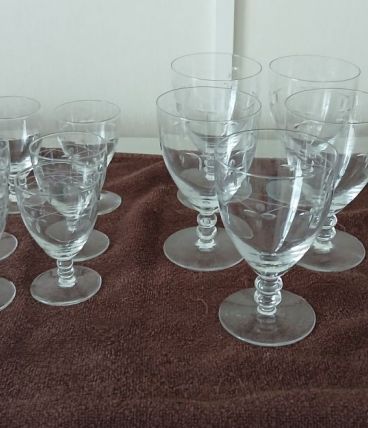 Lot 19 verres en cristal décor trèfle vintage
