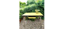 Table formica jaune citron vintage 1960 