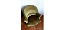 Fauteuil crapaud en velours vert art déco 