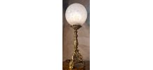 lampe bronze tripode 19em sphere opaline clichy 54x18   4kl 