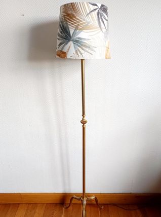 Lampadaire métal doré style Louis XV 