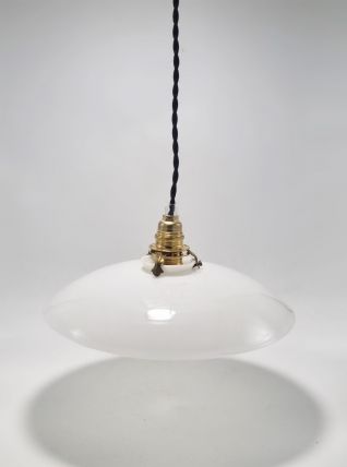 Suspension en opaline