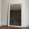 Miroir Louis Philippe fin 19ème. Blanc. 145x90.