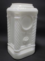 Pot en opaline