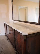 Buffet classique style Louis XVI 