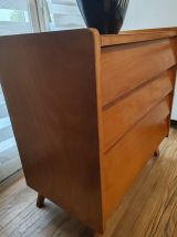 Commode 