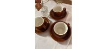 3 grandes tasses et sous-tasses bistrot.