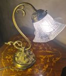 lampe 1900 de bureau ou chevet bronze ciseler 28x25 tres bel
