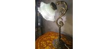lampe 1900 bronze magnifique abat jour opaline blanche 40x27