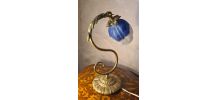 lampe bronze ciselé art nouveau avec tulipe signé laflore  ,