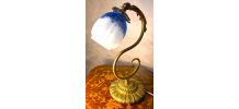lampe bronze ciselé art nouveau avec tulipe signé laflore  ,