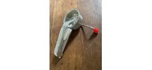 Petite moulinette vintage  Guillouard à Nantes