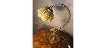 lampe bronze et laiton 1950  abat jour opaline 39x27 elec  f