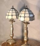 paire de lampes de de chevet regule doréavec abat jour en pa