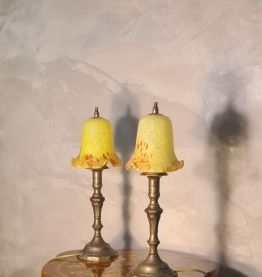 paire de lampes de chevet laiton et pate de verres jaunes 19
