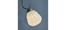 ANCIENNE APPLIQUE EN OPALINE VINTAGE 
