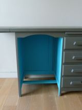 Bureau de comptable  Laurette et sa chaise