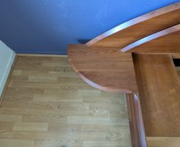 Lit en bois vintage Roche Bobois en Orme