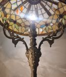 lampe bronze rocaille ancien 19eme  avec jolie abat jour ver