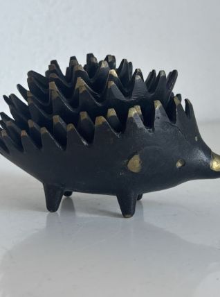 Cendriers vintage 1950 hérissons par Walter Bosse pour Herth