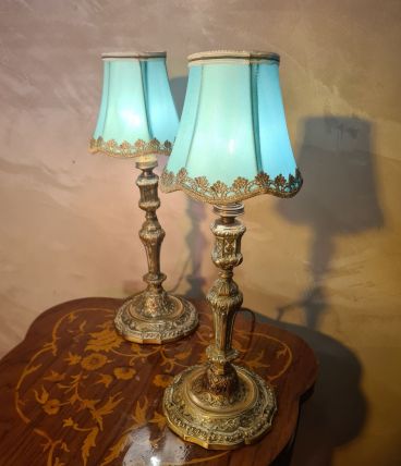 paire de lampes de chevet bronze ciselé 1900 ,abat jour styl