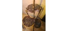 lampadaire fonte d acier Guéridon  ouvragé avec suppor à 3 n