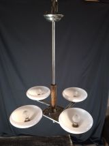 Lustre art deco chrome et opaline rose pale 