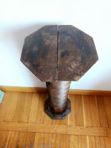 Sellette visse de pressoir en bois sculpté 