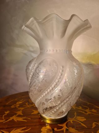tulipe verre napoleon 3 pour lampe a petrole large 16xh23x5,