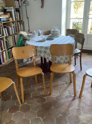 Lot de 4 chaises bistrot années 1960 bois clair