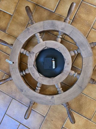 Horloge gouvernail rétro