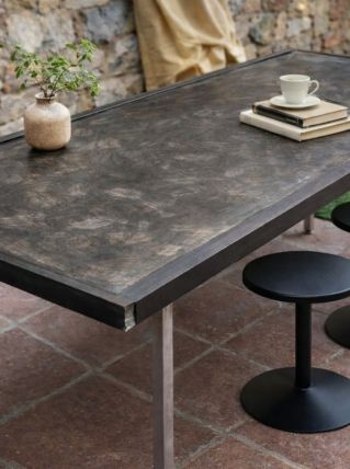 Table industrielle loft métal patiné – pièce unique – 206 cm