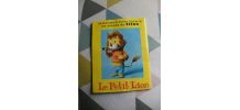 toutou joue a colin-maillard