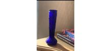 Duo de petits vases soliflores bleus en verre moulé travaill