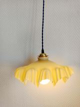 Suspension en verre jaune drapé art déco 