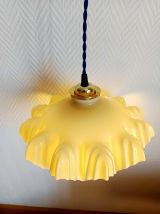 Suspension en verre jaune drapé art déco 