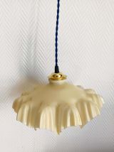 Suspension en verre jaune drapé art déco 
